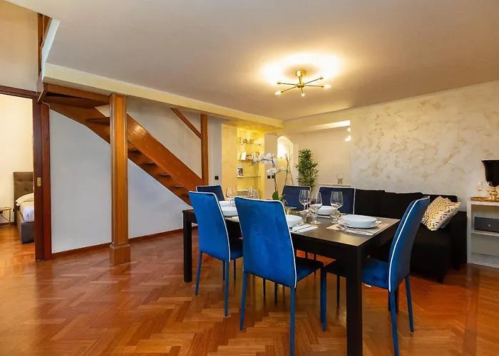 Daire Repubblica Penthouse & Terrace By Premium Collection *